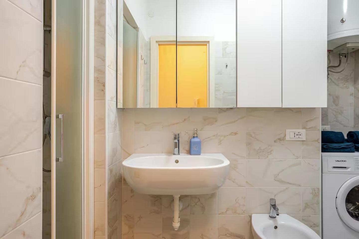 Sunny Home, Appartamento In Centro E Vicino Alla Spiaggia Grado Eksteriør billede