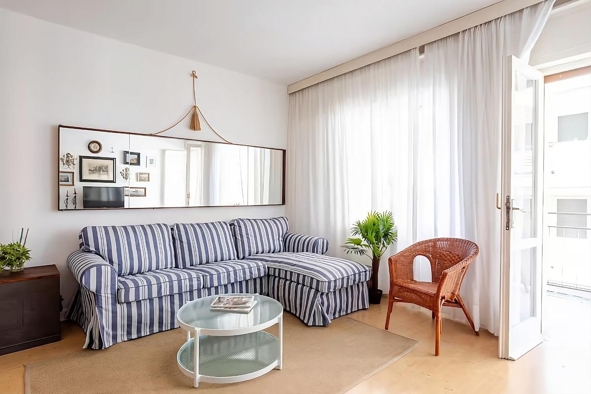 Sunny Home, Appartamento In Centro E Vicino Alla Spiaggia Grado Eksteriør billede